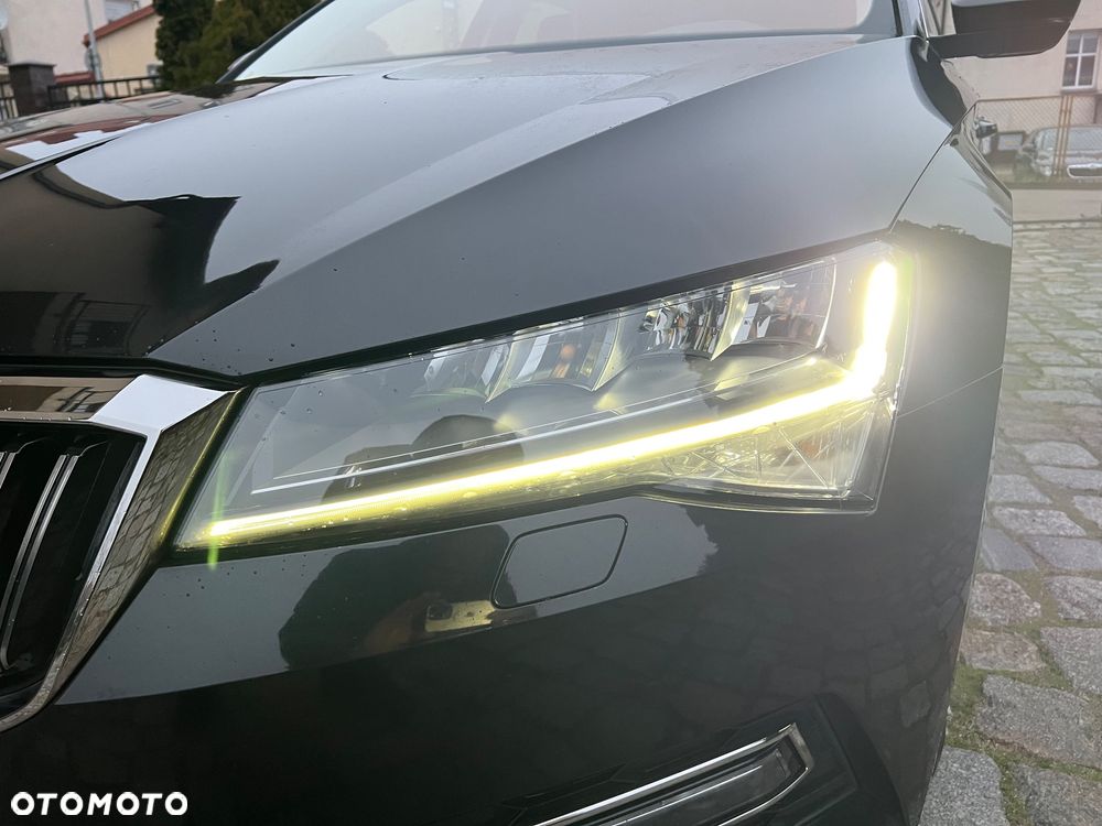 Skoda Superb 1.6 TDI DSG Ambition - 11