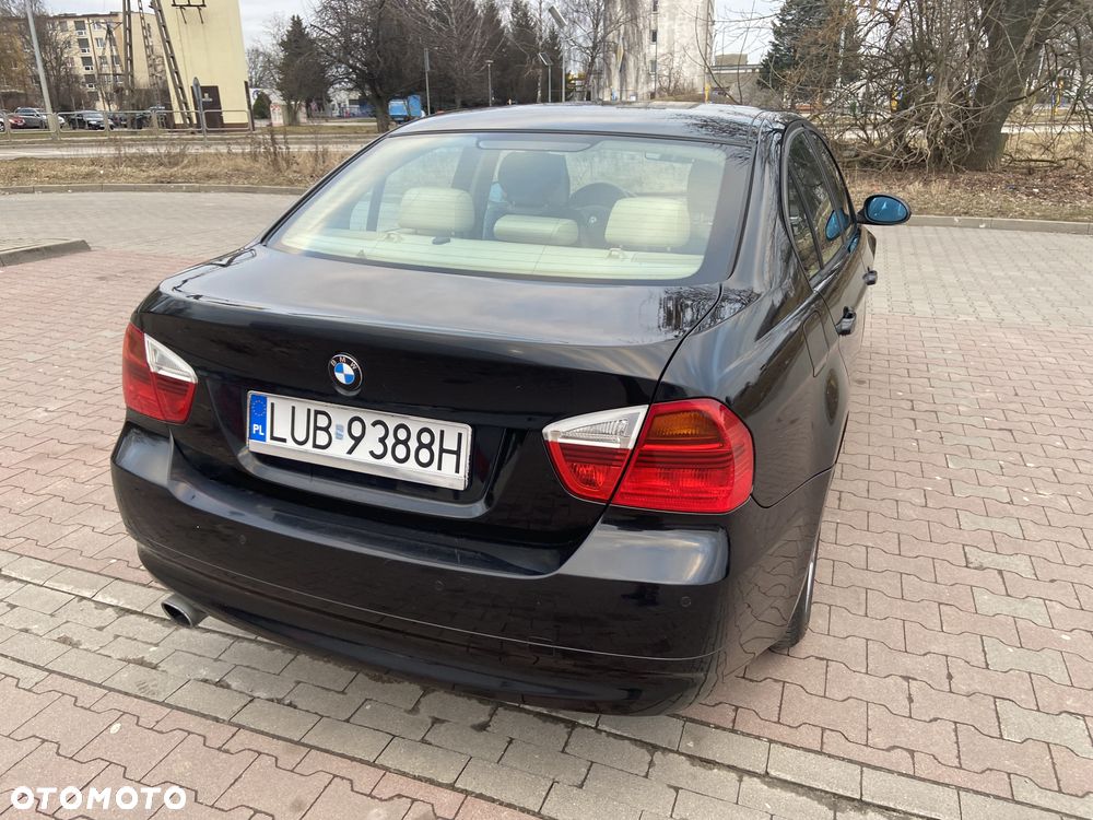 BMW Seria 3 316i - 2