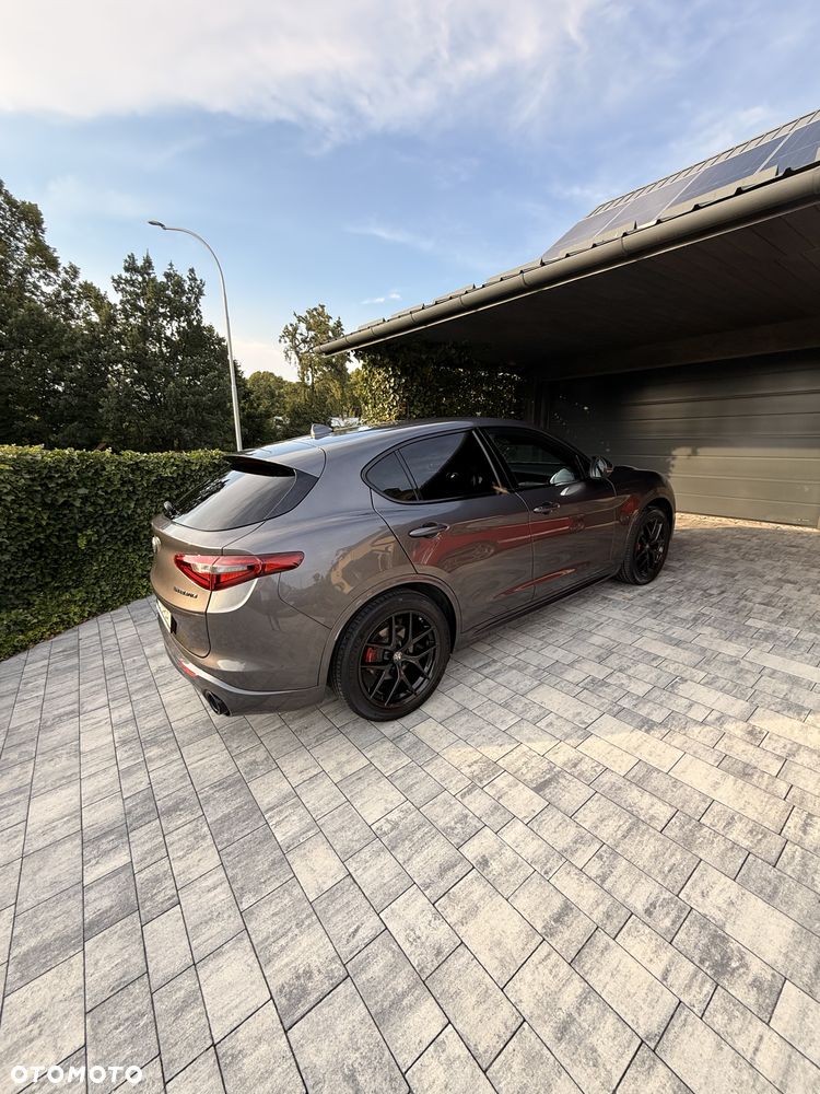 Alfa Romeo Stelvio 2.0 Turbo Veloce Q4 - 9