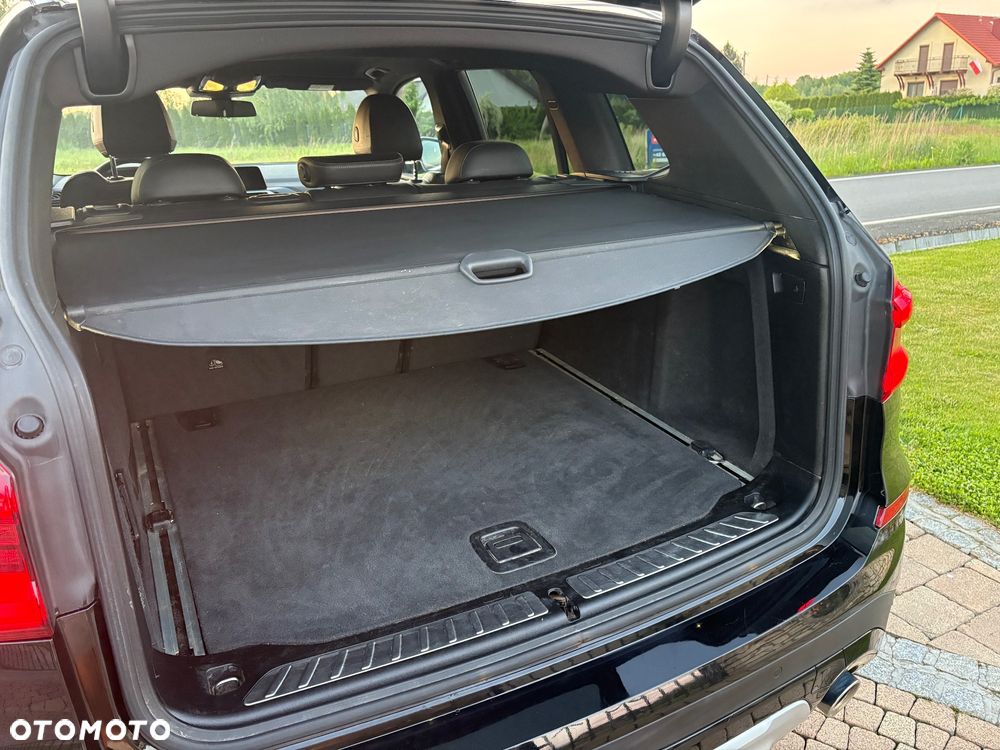 BMW X3 xDrive20d MHEV xLine - 10