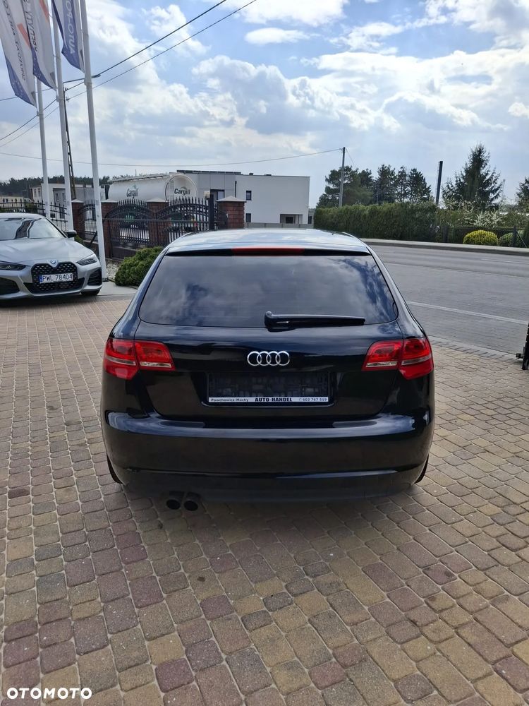 Audi A3 Sportback - 10