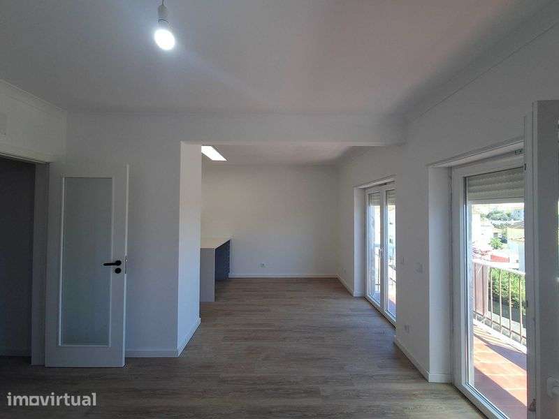 Apartamento T2 Duplex Para venda - Grande imagem: 3/12