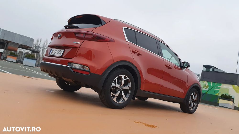 Kia Sportage 1.6 DSL MHEV 7DCT HP 4x2 Style - 27