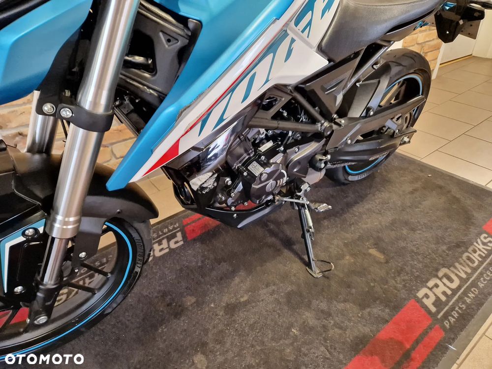VOGE R125 - 16