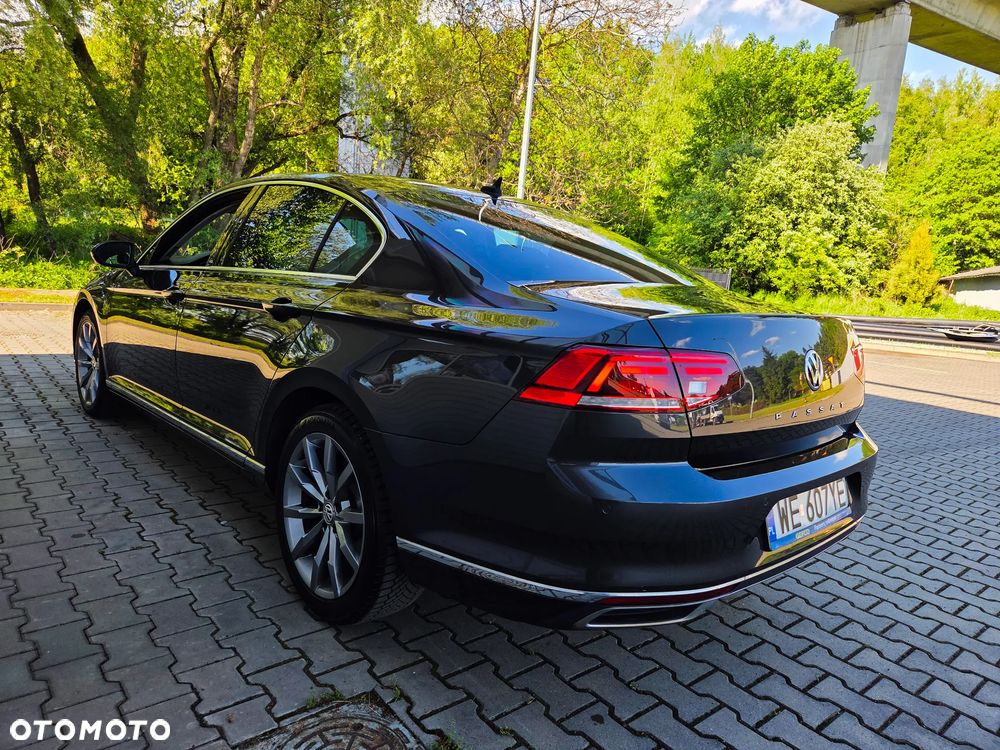 Volkswagen Passat 2.0 TSI Elegance DSG - 35