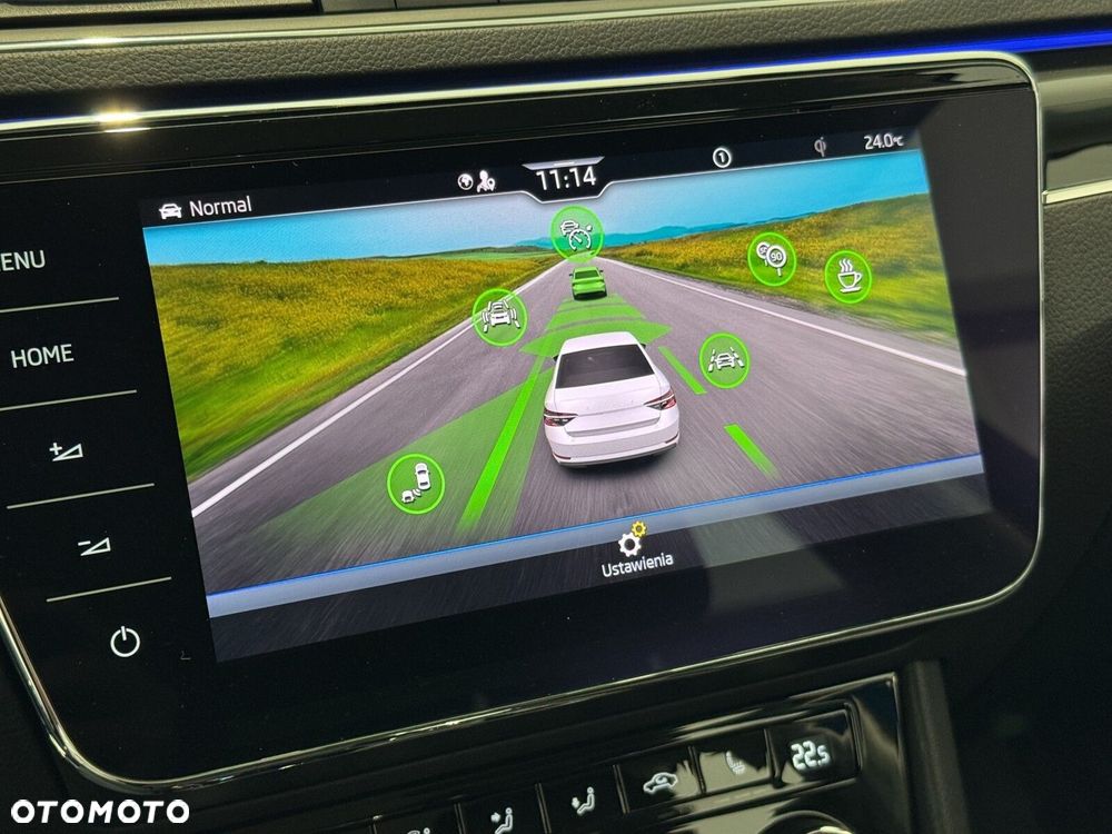 Skoda Superb 2.0 TDI SCR L&K DSG - 37
