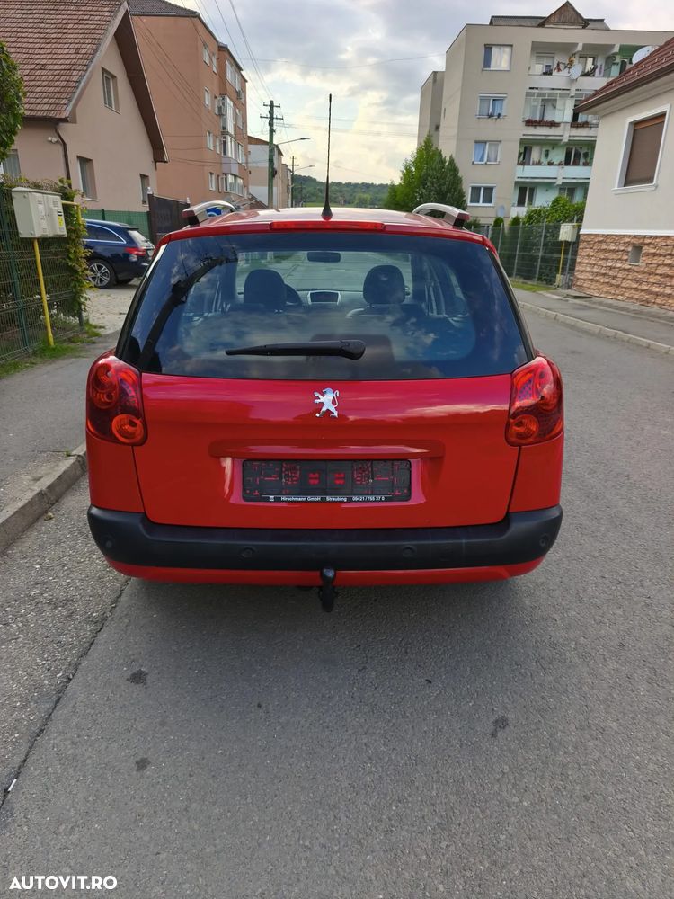 Peugeot 207 - 7