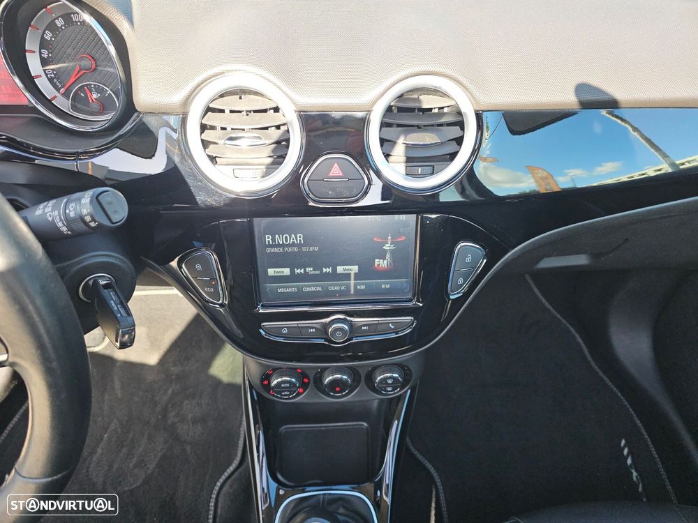 Opel Adam 1.0 T Rocks - 24