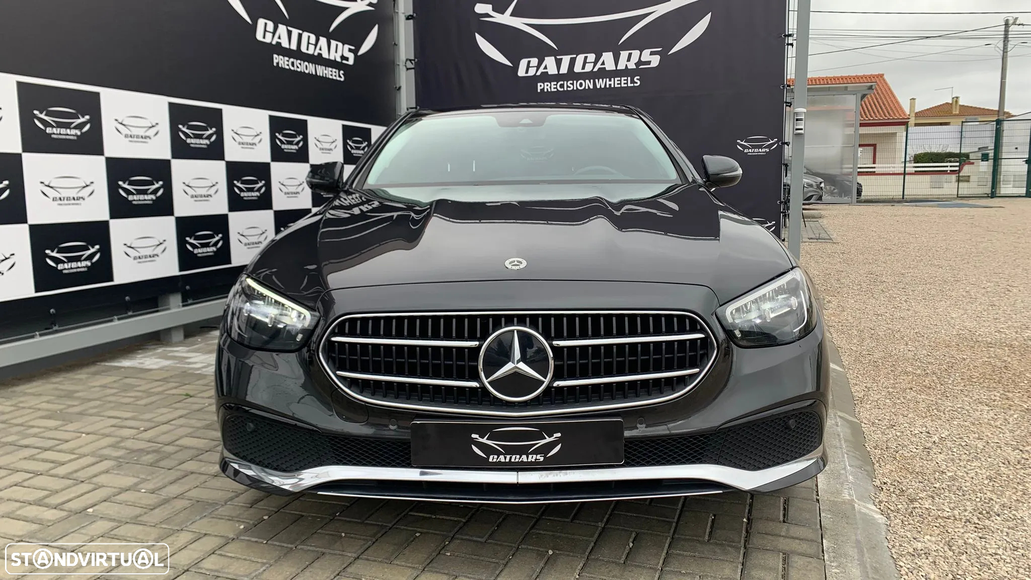 Mercedes-Benz E 200 d Avantgarde - 2