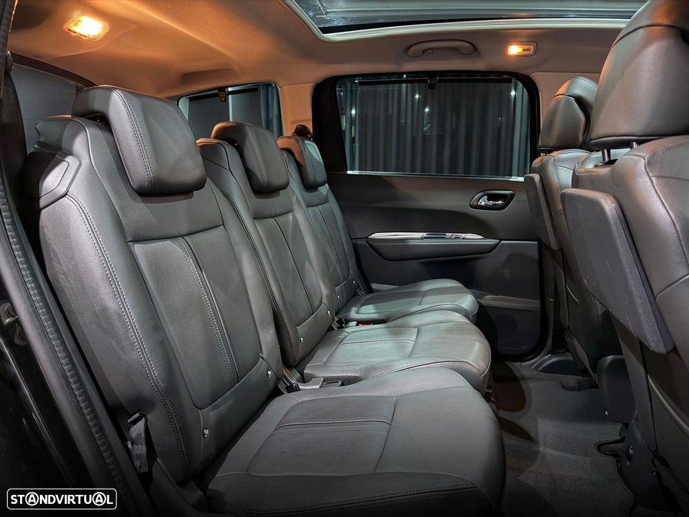Peugeot 5008 1.6 BlueHDi Allure EAT6 - 38