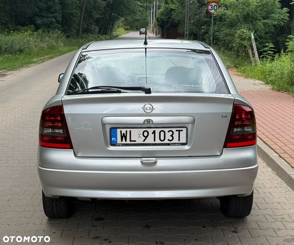 Opel Astra 1.6 Comfort - 13