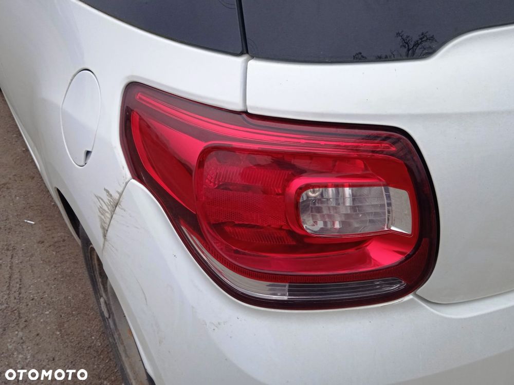 Lampa Lewa Prawa Tylna Citroen DS3 - 1