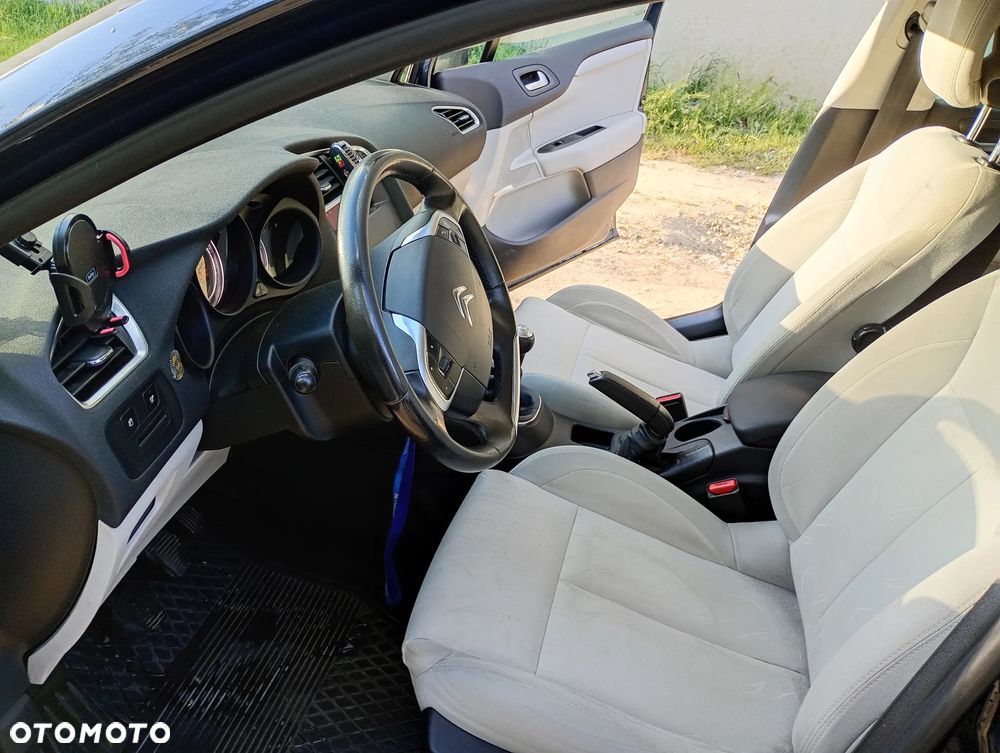 Citroën C4 1.6 VTi Seduction - 8