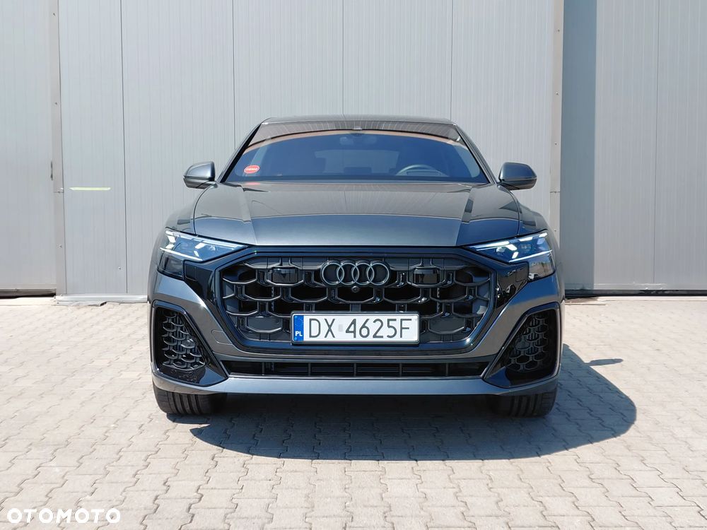 Audi Q8 55 TFSI e PHEV Quattro Tiptronic - 4