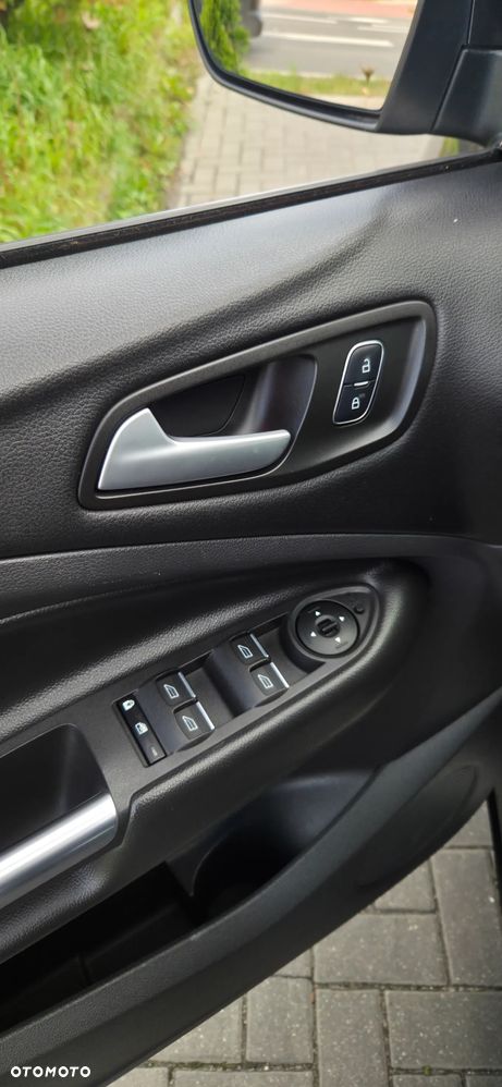 Ford Kuga 1.5 EcoBoost FWD Edition ASS MMT6 - 24