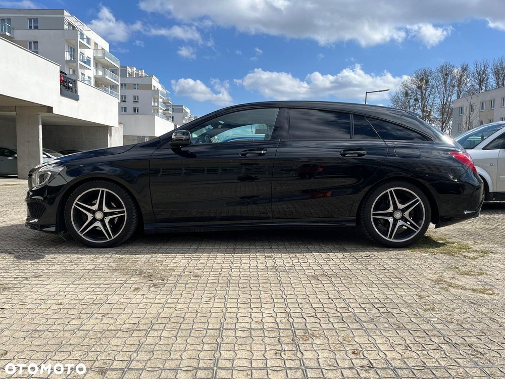 Mercedes-Benz CLA 200 7G-DCT AMG Line - 5