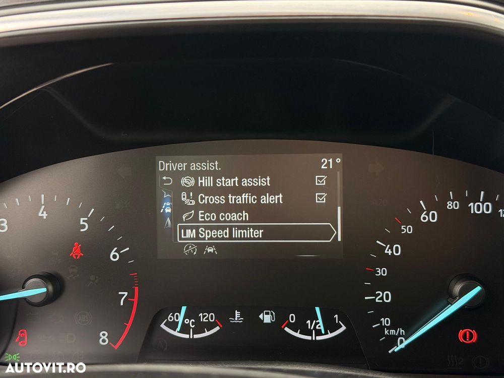 Ford Focus 1.0 EcoBoost Active Business - 38