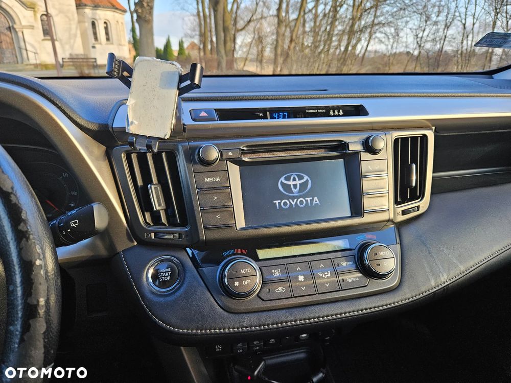 Toyota RAV4 2.0 D-4D Premium 4x2 - 13