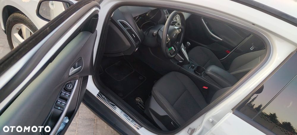 Ford Focus 1.0 EcoBoost Start-Stopp-System TREND - 8