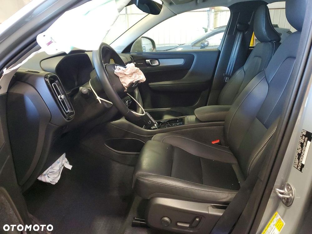 Volvo XC 40 B5 B AWD Ultimate Bright - 10