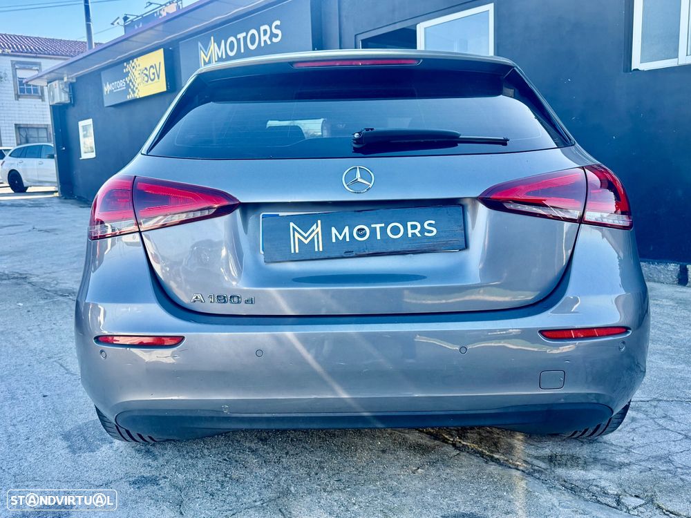 Mercedes-Benz A 180 d Urban Aut. - 29