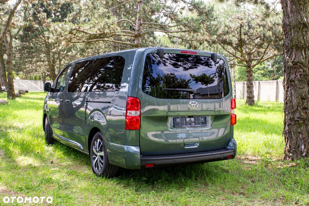 Toyota Proace Verso 2.2 D4-D Long Family - 9