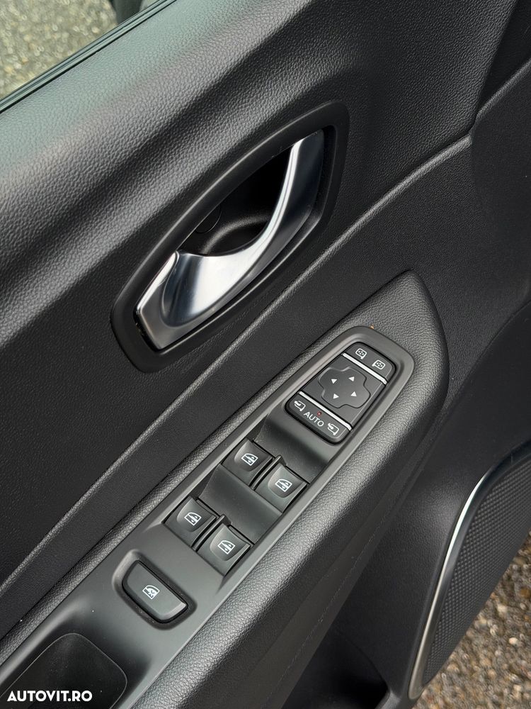 Renault Captur TCe Life - 14