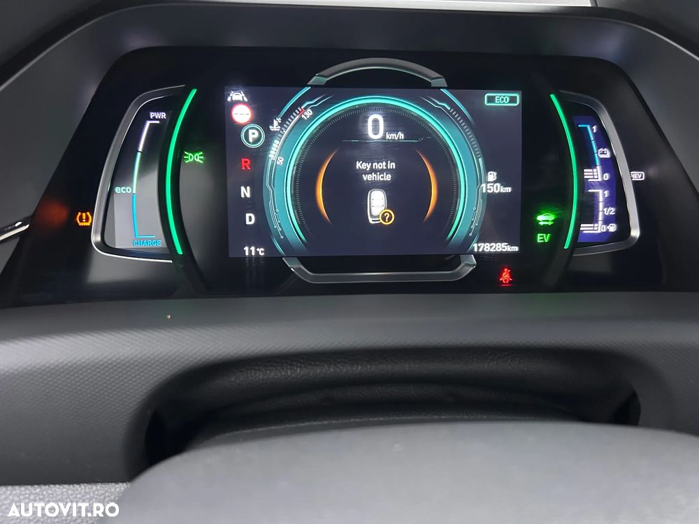 Hyundai IONIQ Plug-In 141CP Exclusive - 3