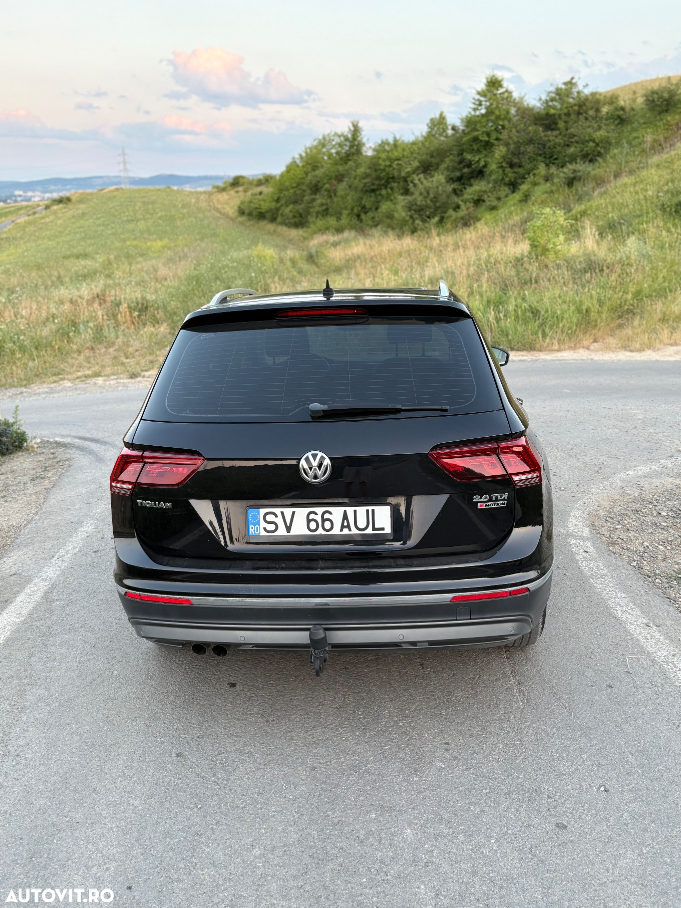 Volkswagen Tiguan 2.0 TDI 4Mot Highline - 5