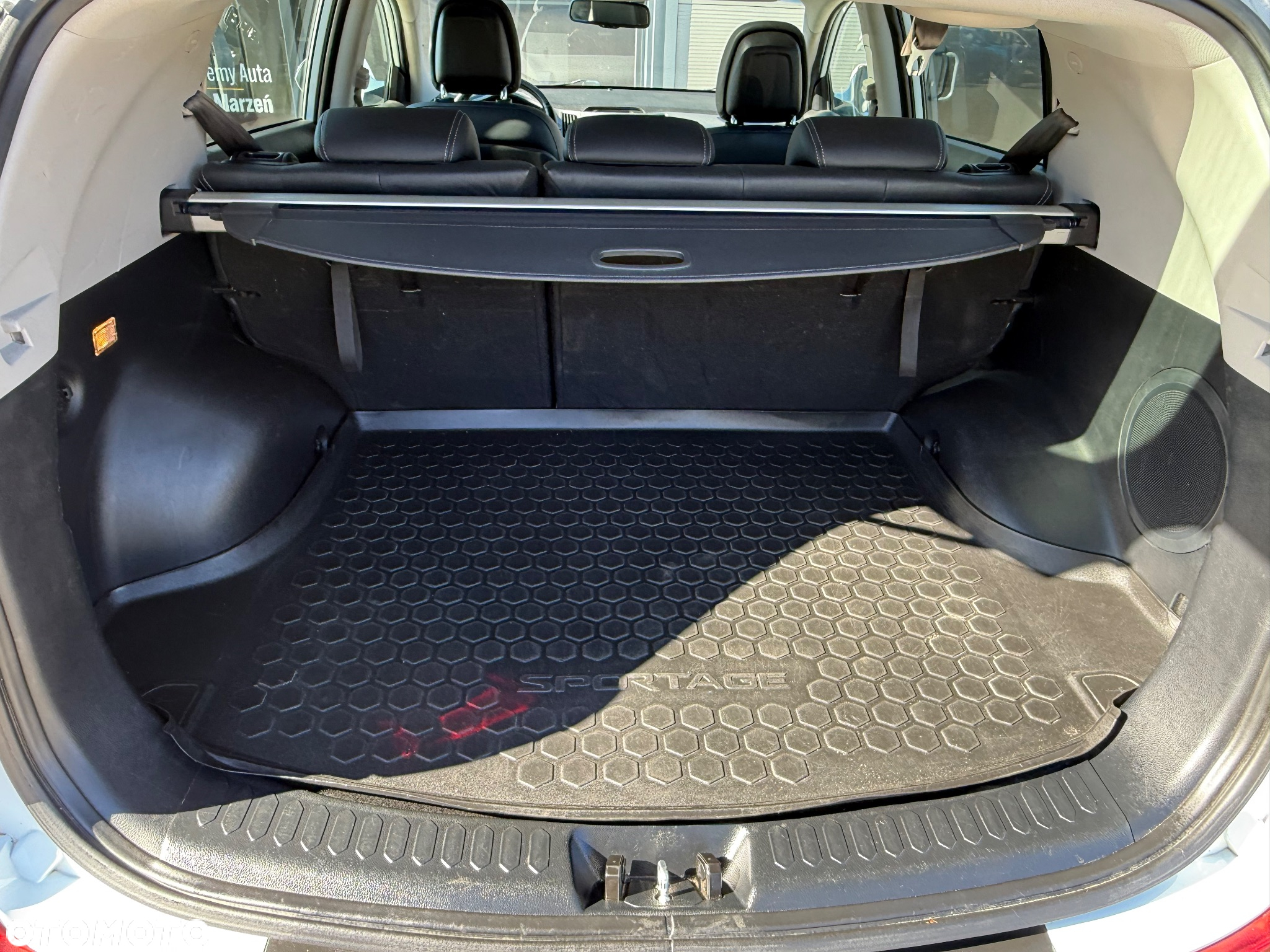 Kia Sportage 2.0 CRDI 4WD Automatik Dream-Team Edition - 35