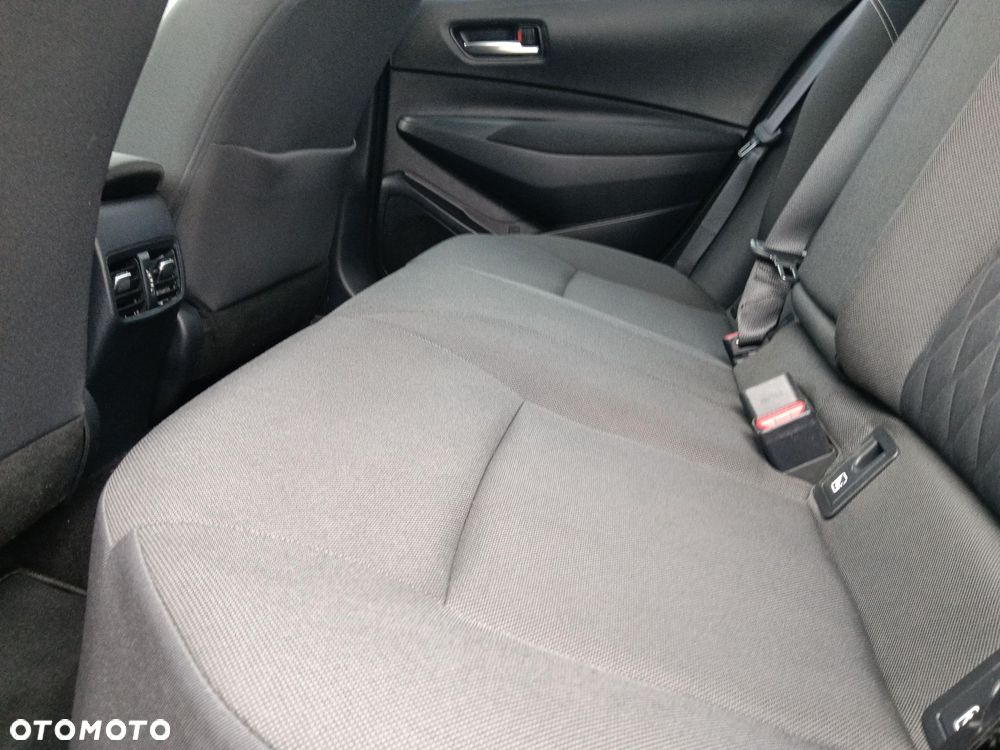 Toyota Corolla 1.6 Comfort - 13