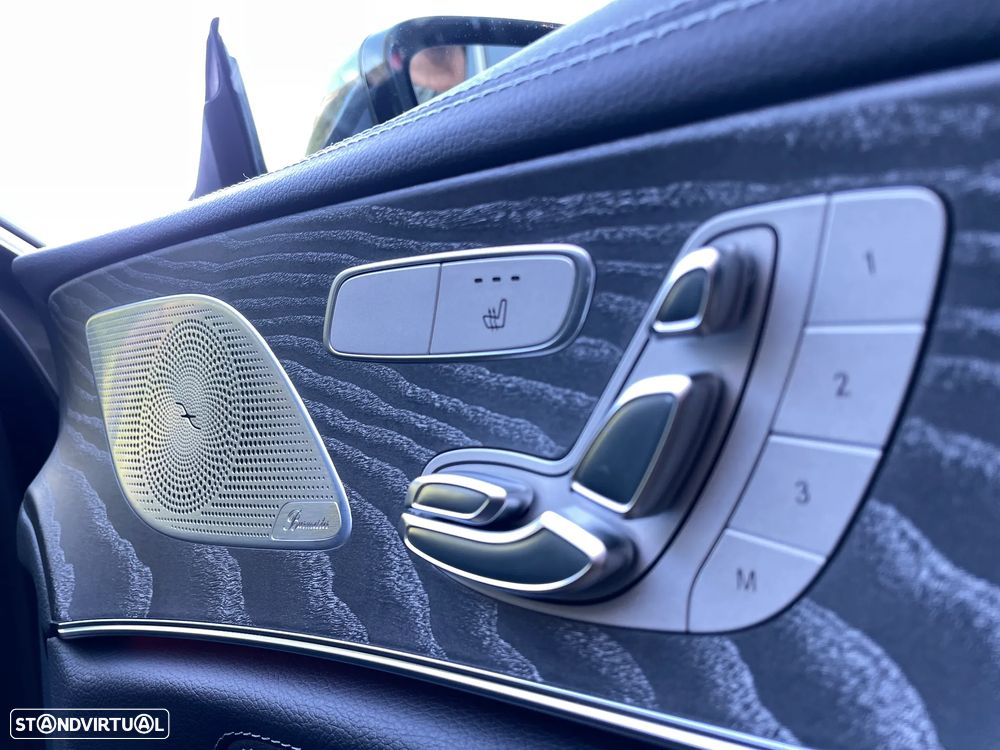 Mercedes-Benz CLS 300 d AMG Line - 41