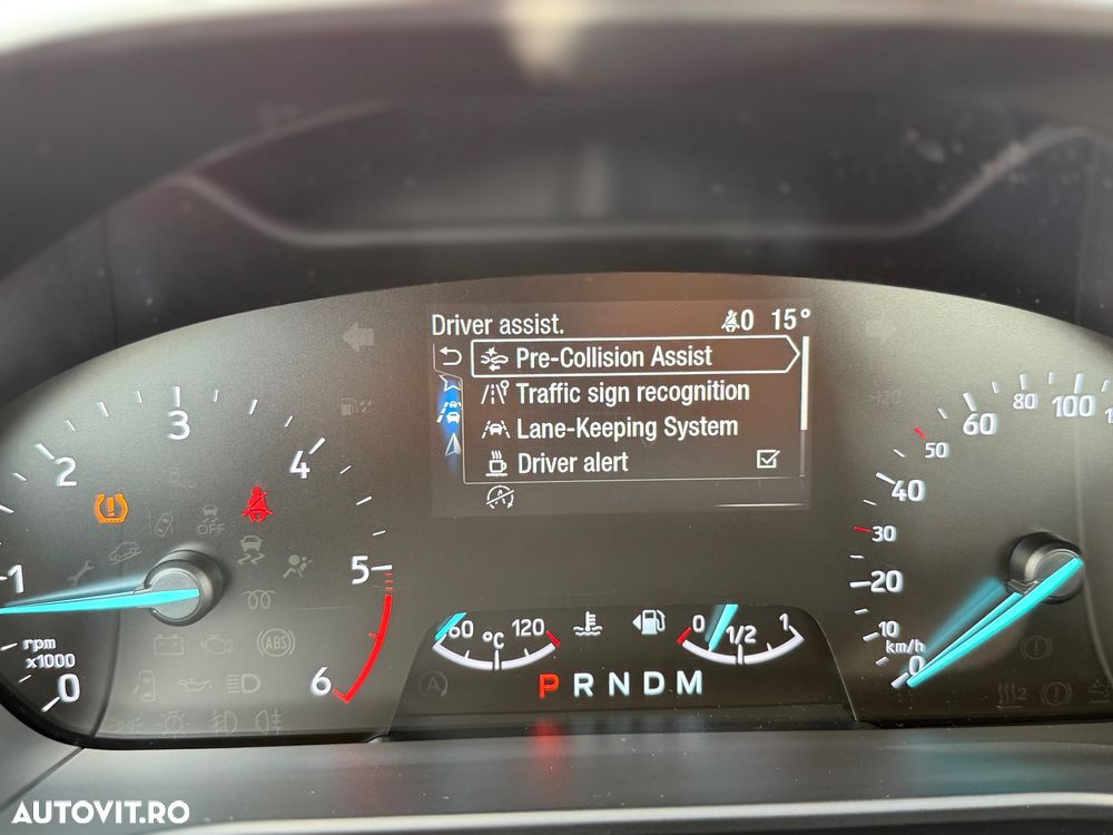 Ford Focus 1.5 EcoBlue Titanium - 12