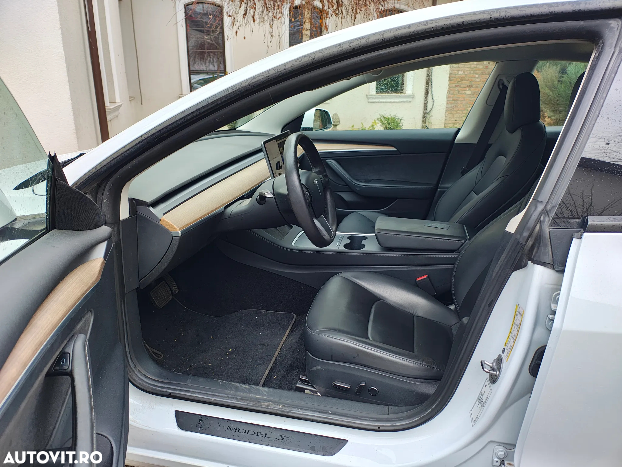Tesla Model 3 - 19