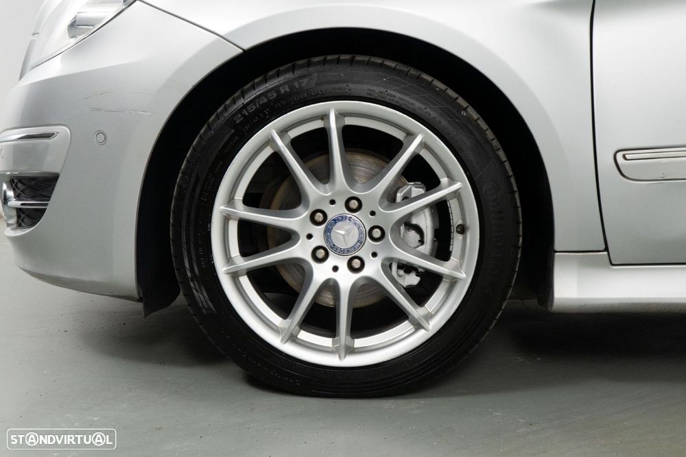 Mercedes-Benz B 200 CDI Autotronic - 16