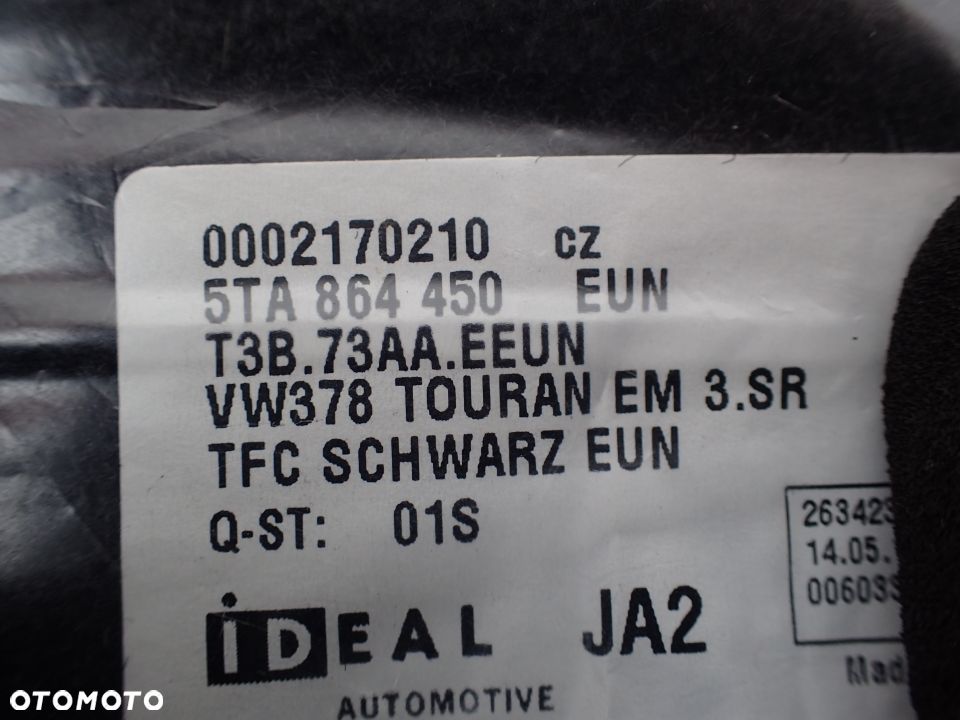 DYWANIK WELUROWY VW TOURAN 15 16 17 18 5TA864450 RADOM - 2