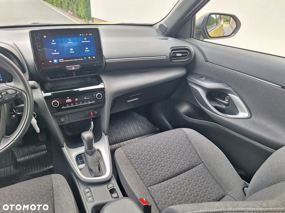 Toyota Yaris Cross Hybrid 1.5 Comfort - 21