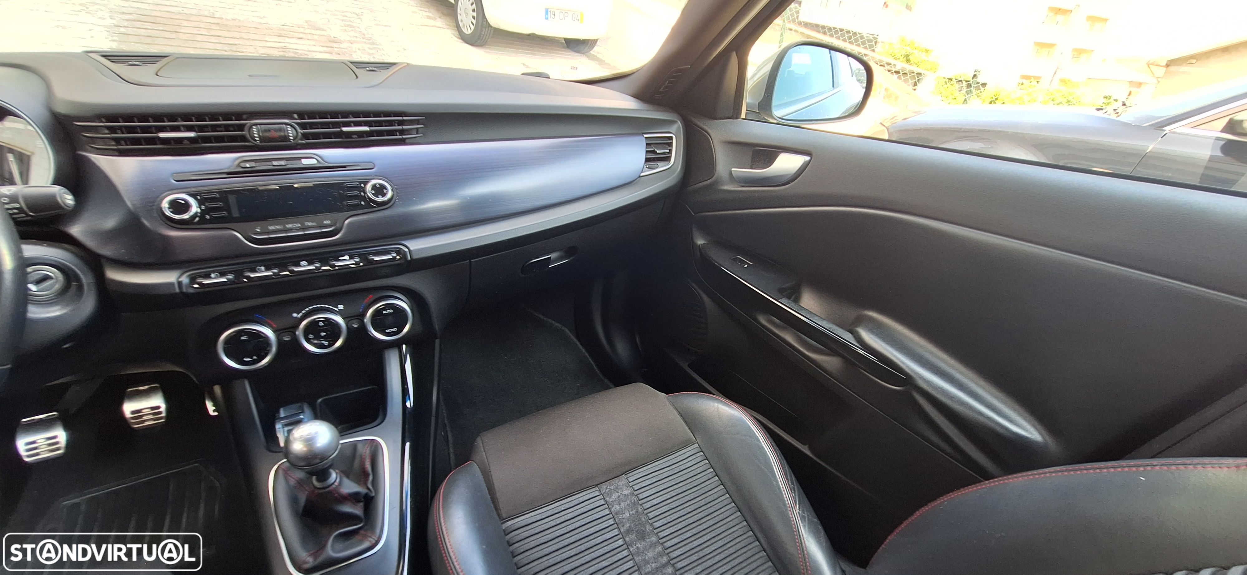 Alfa Romeo Giulietta 1.6 JTDm Progression - 19