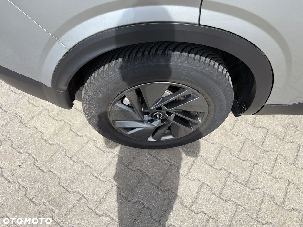 Nissan Qashqai 1.3 DIG-T MHEV Acenta Xtronic - 25
