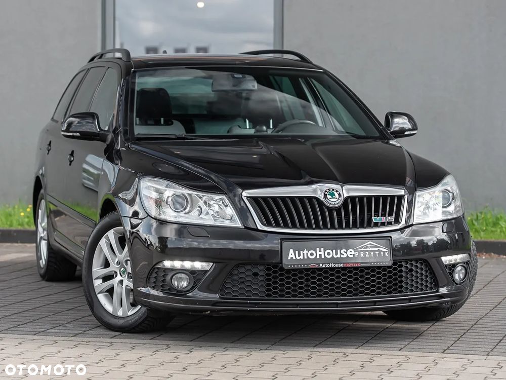 Skoda Octavia 2.0 TSI DSG RS - 1