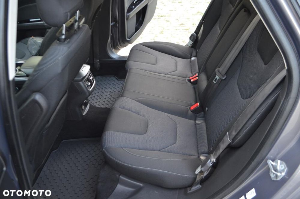Ford Mondeo 1.6 TDCi Start-Stopp Titanium - 20