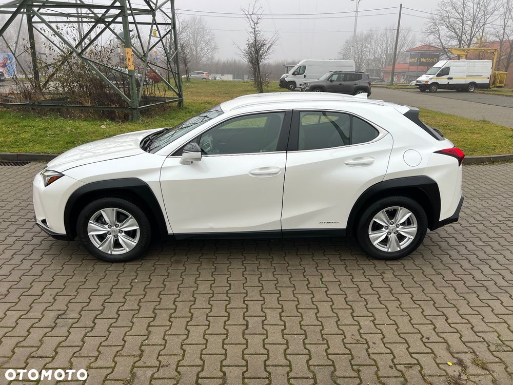 Lexus UX 250h Elegance 2WD - 4