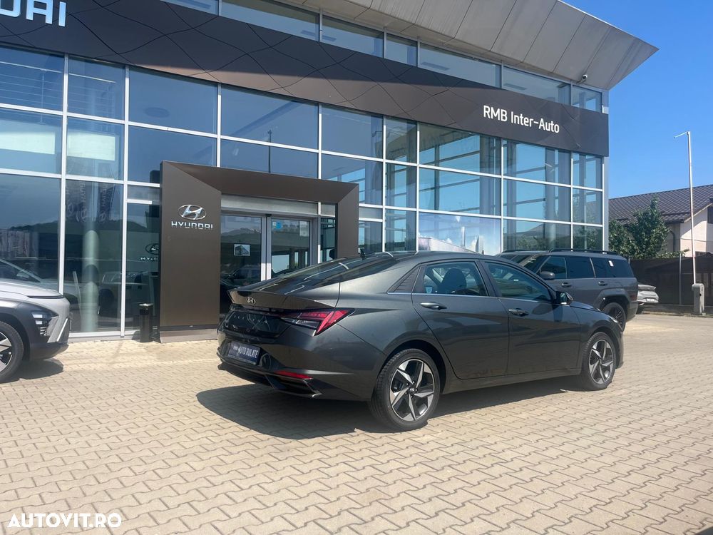 Hyundai Elantra 1.6 l 123 CP CVT Exclusive Navi - 6