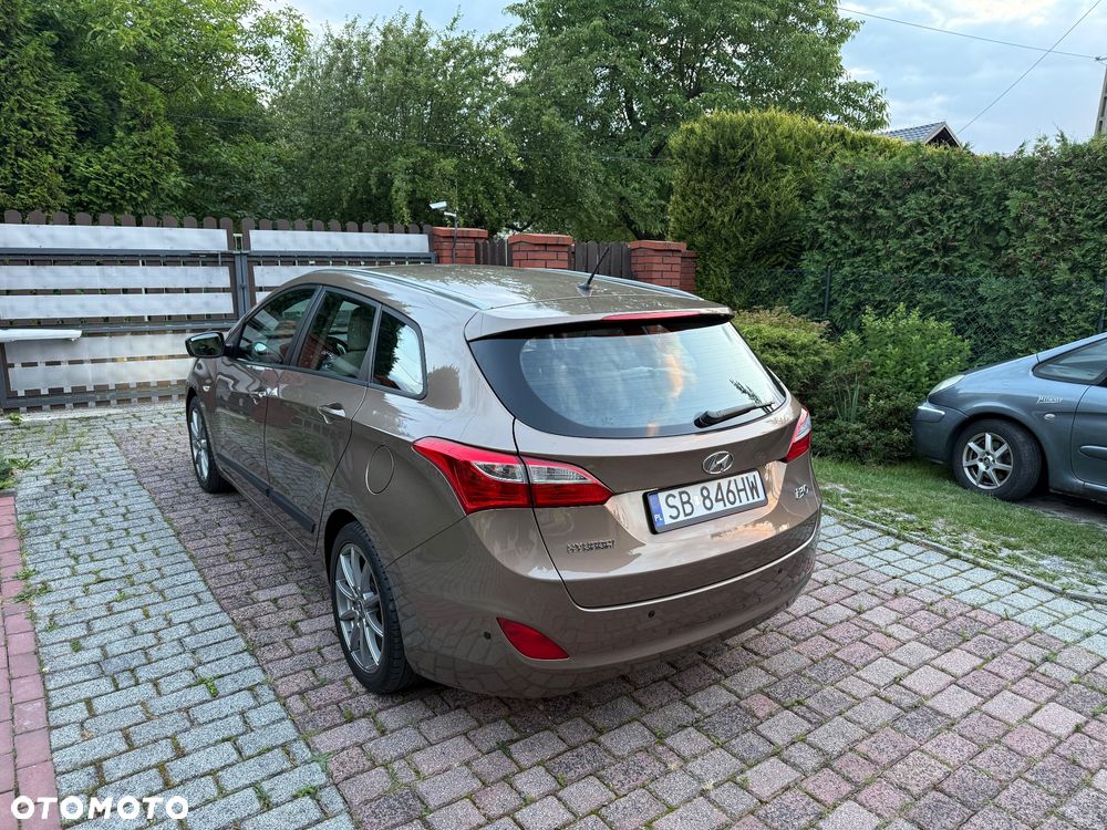 Hyundai i30 1.6 Comfort - 5