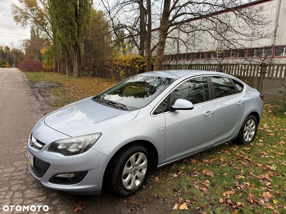 Opel Astra - 1