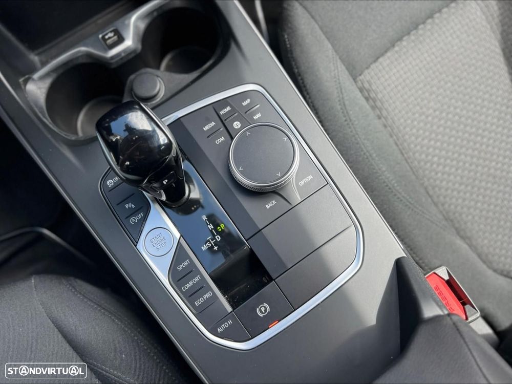 BMW 116 d Auto - 14