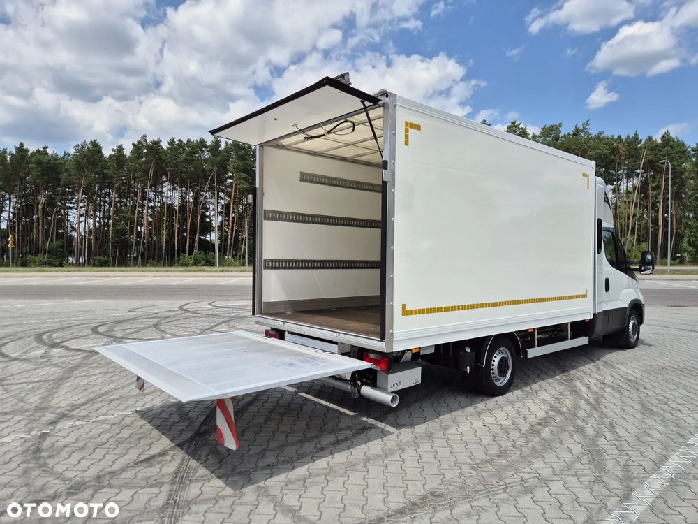 Iveco Daily 3,0 L❗35S18❗Kontener 8EP❗Winda 750KG❗HI-MATIC - 26