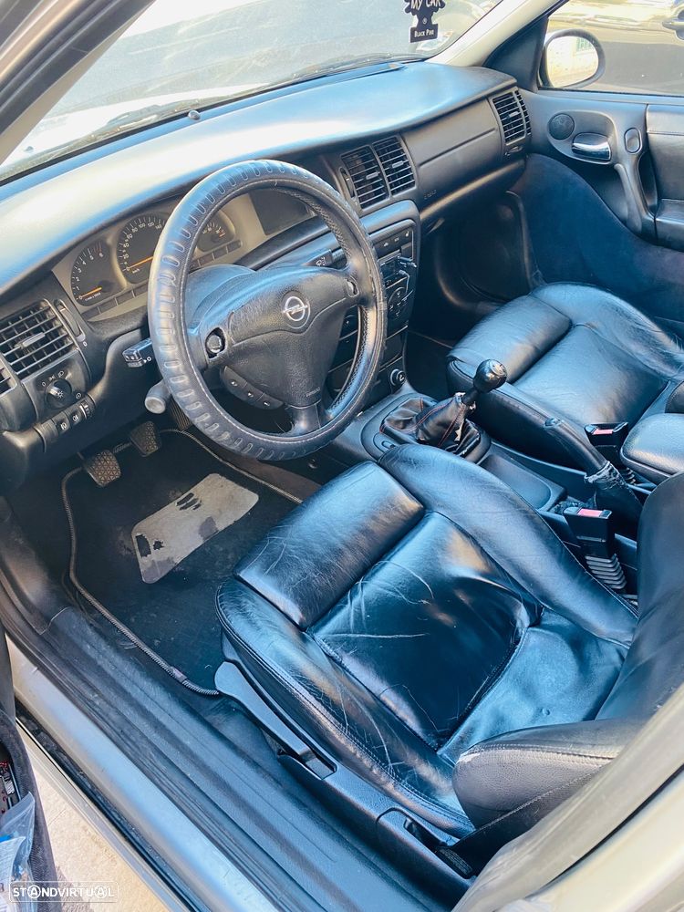 Opel Vectra 2.2 DTi Elegance - 8