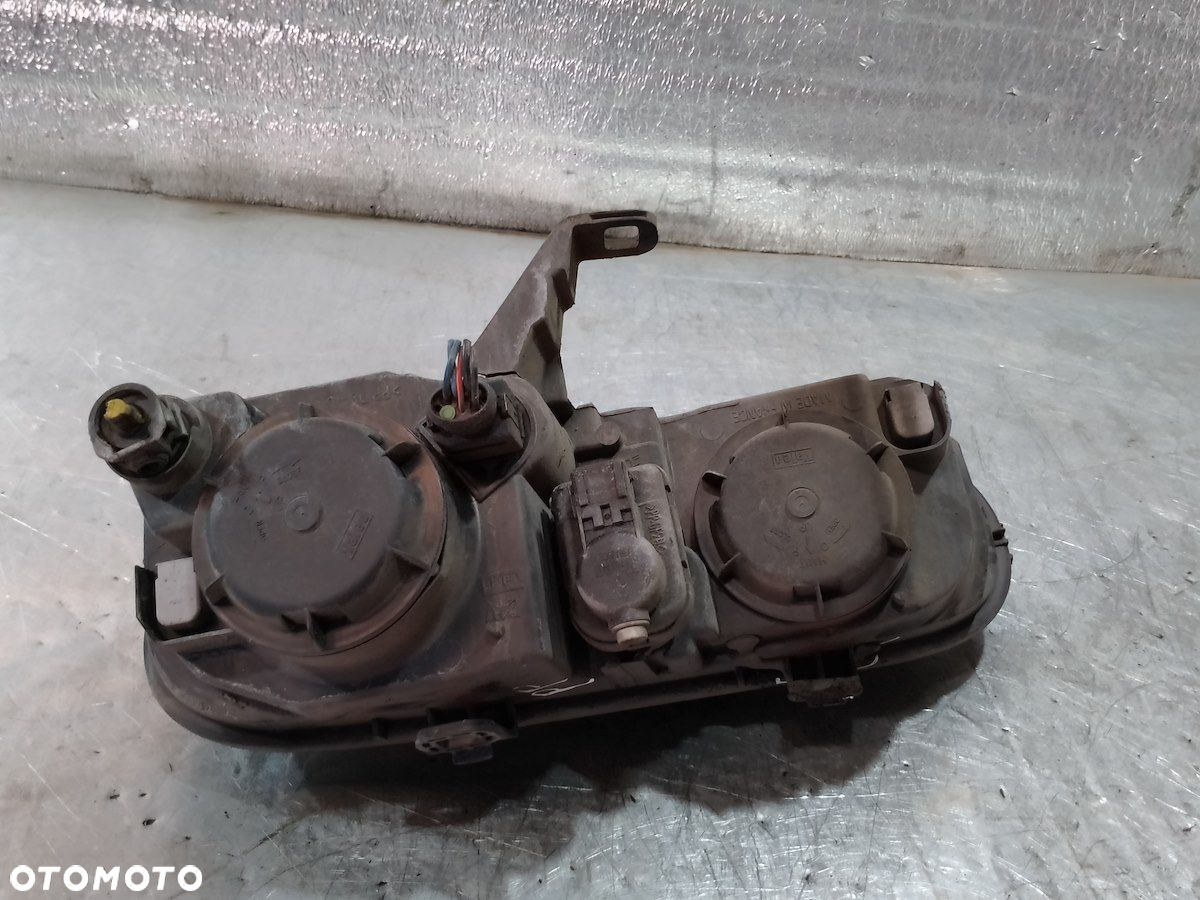 LAMPA PRZÓD PRAWA MG ZR   89006349   1.8 16V - 5