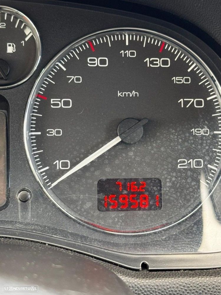 Peugeot 307 1.6 HDi Premium - 15